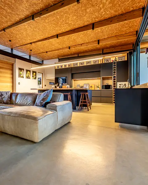 House on the Rock | EarthSwitch Architects